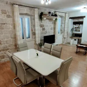 Apartman Old Town Apartment